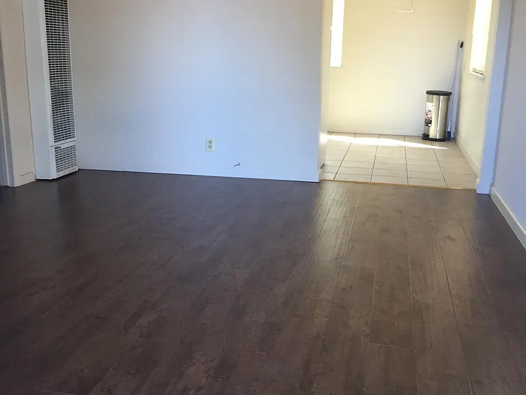 2556 Robinson Ave #2 — Photo 5