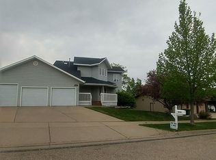 2043 N Bell St, Bismarck, ND 58501