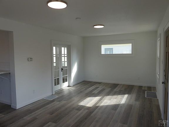 4th image of 1501 E 7th St