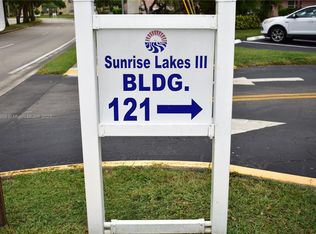 9420 Sunrise Lakes Blvd APT 102, Sunrise, FL 33322