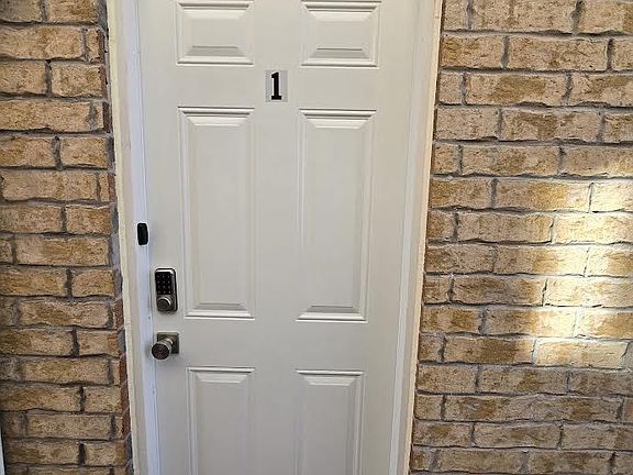 3rd image of 298 Etheridge Ave #1