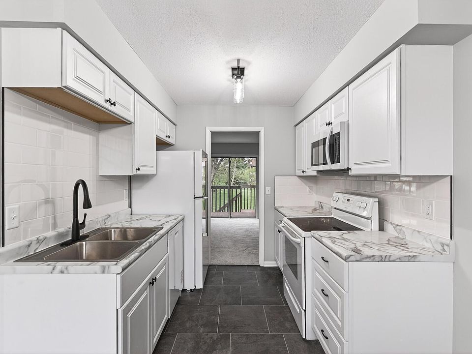 1st image of 7433 142nd Street Ct W
