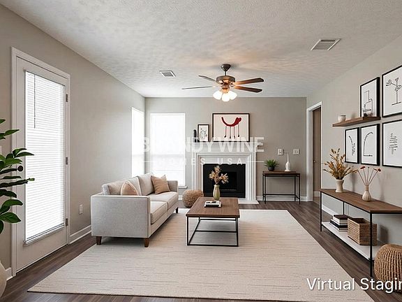 3rd image of 3981 Ivy Trace Ln