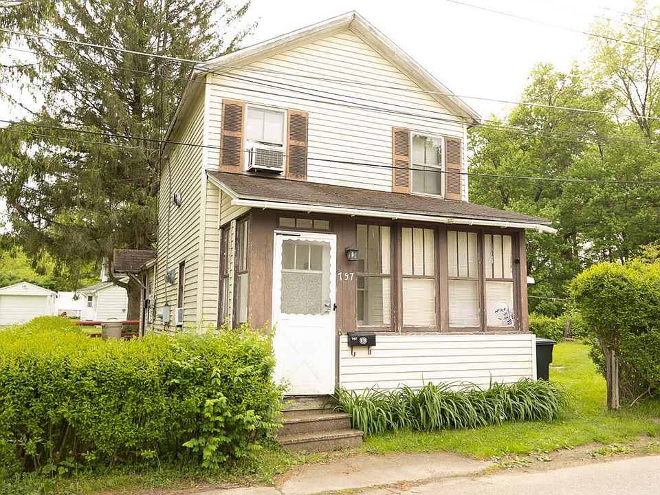 1st image of 757 Garden St
