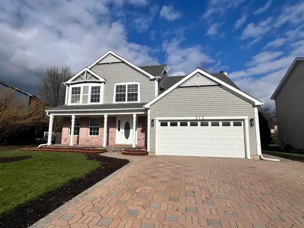513 Trestle Ct, Grayslake, IL 60030