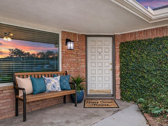 5th image of 1506 Foxwood Rd