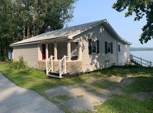1187 Hathaway Point Rd, Saint Albans, VT 05478