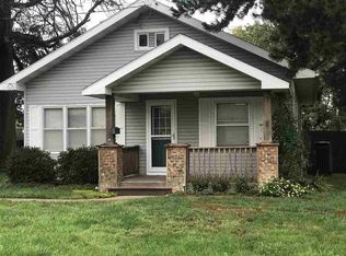 924 W Court St, Beatrice, NE 68310