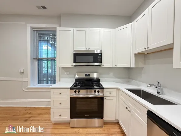 1009 N Sacramento Ave, Chicago, IL
