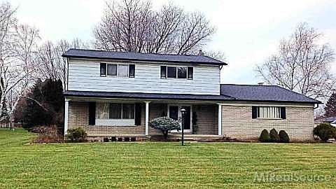 1st image of 50508 Shamrock Dr W