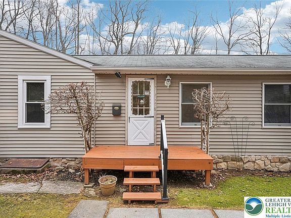 2nd image of 773 E Rock Rd