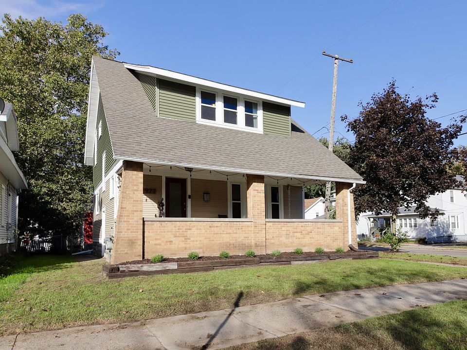 1st image of 977 Powers Ave NW