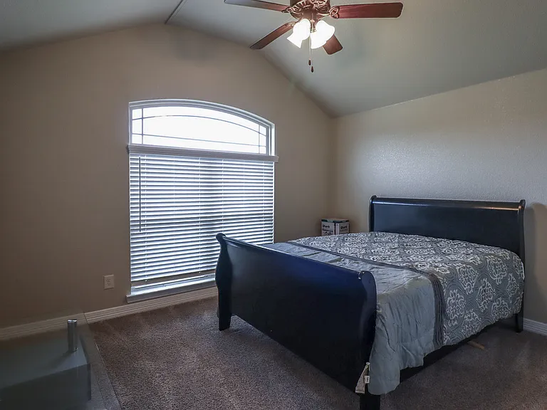 8107 Preston Hollow Dr — Photo 35