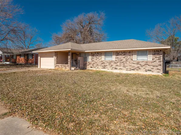 701 McArthur Ln, McAlester, OK 74501