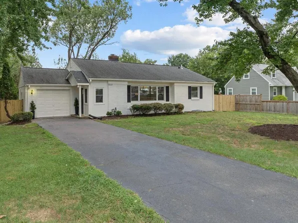 4636 Taney Ave, Alexandria, VA 22304