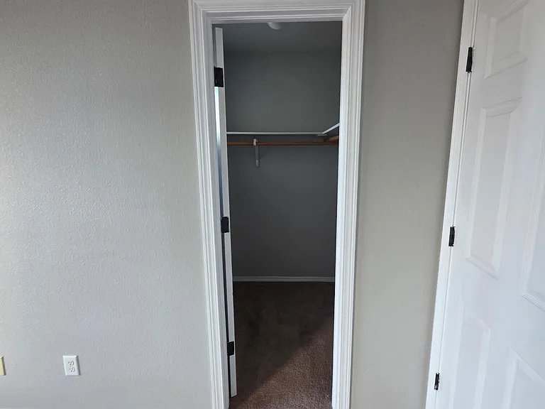 14377 Whisper Mare Ct — Photo 24