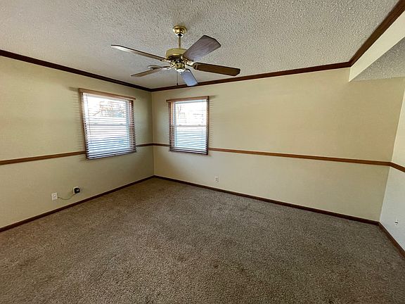 5th image of 538 Tamerisk Dr #1