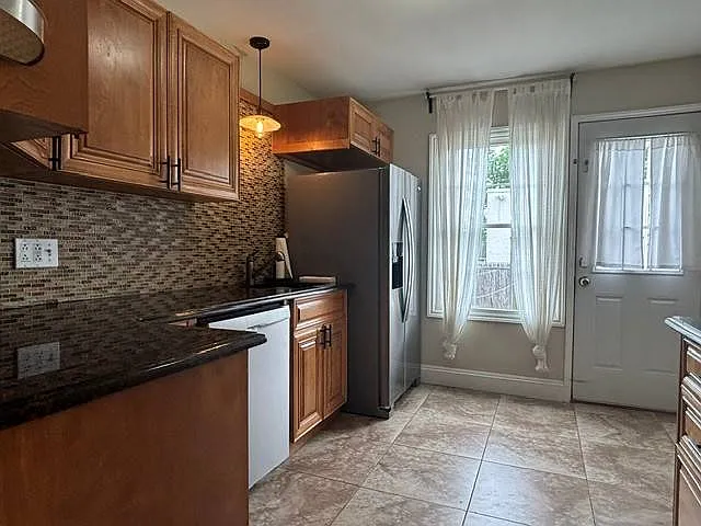 147 Main St — Photo 7