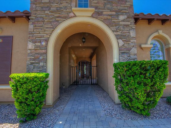 2nd image of 3355 E Beechnut Pl