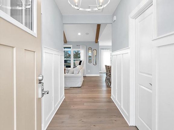 4th image of 26040 Hayfield Ln #34