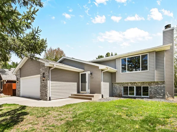 7148 2nd Ave, Lino Lakes, MN 55014
