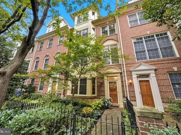 1044 N Stafford St, Arlington, VA 22201