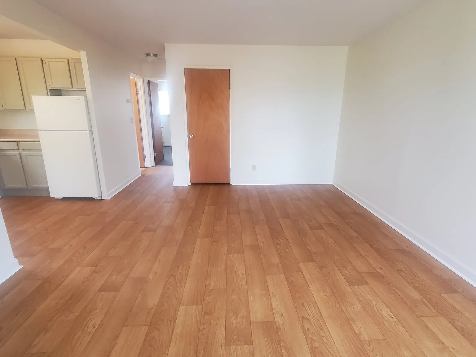 2 bed, 684 sqft, $1,895 — Photo 3