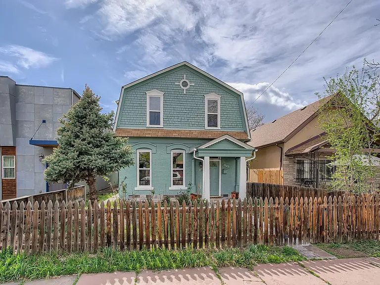 923 Lipan St — Photo 20