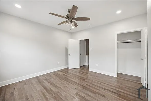 3060 Martha St — Photo 18