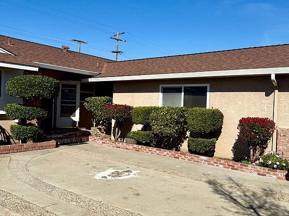 5th image of 3313 Colonial Dr