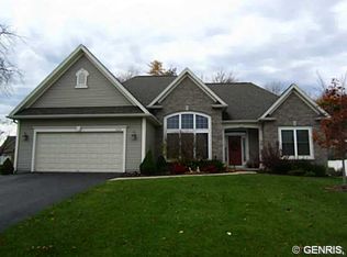 428 E Moreno Dr, Rochester, NY 14626