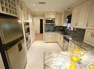 8519 Braes Meadow Dr, Houston, TX 77071