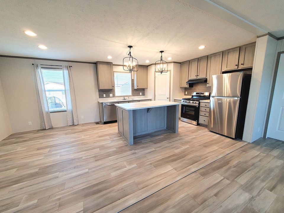 1st image of 8117 S Dockside Dr #885