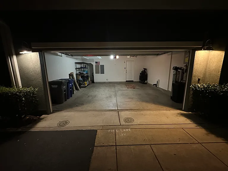 315 Royal Gln — Photo 14