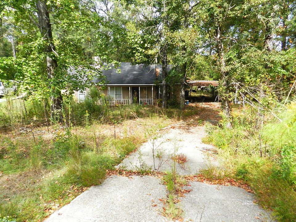 2nd image of 264 Lee Road 885
