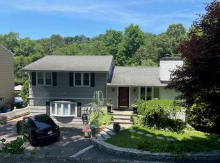 328 Washington Ave, Pleasantville, NY 10570