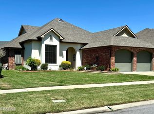 204 Bluebonnet Dr, Lafayette, LA 70508
