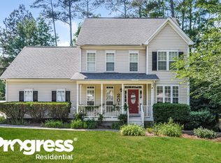 201 Valley Oak Ct, Holly Springs, NC 27540