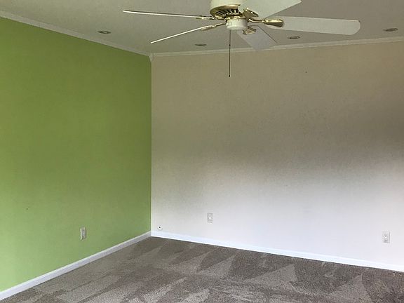 3rd image of 350 Idlewood Dr