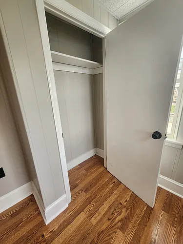908 Price St Photo 1