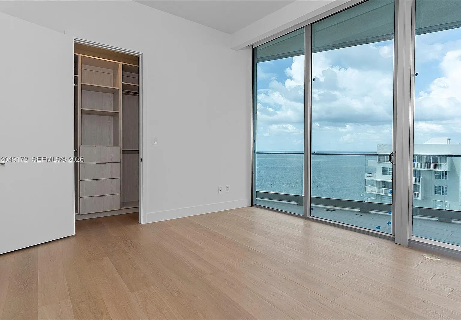 Una Residences — Photo 4