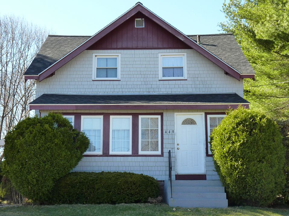 449 Saco Front