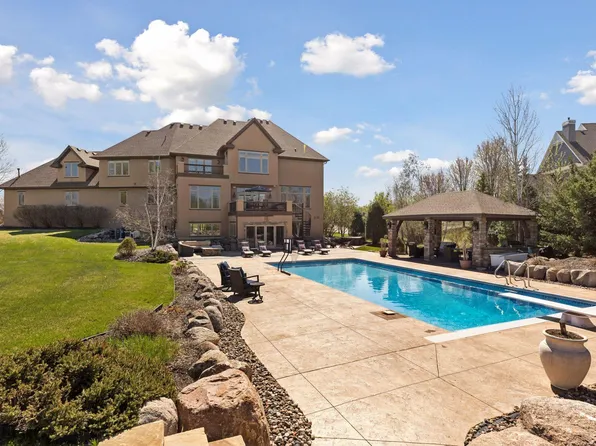 225 Calamus Cir, Hamel, MN 55340