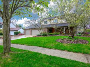 2411 Sovron Ct, Dublin, OH