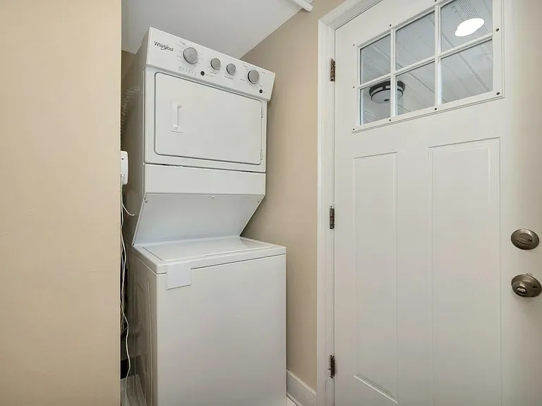 19 Conger Ave #2 — Photo 15