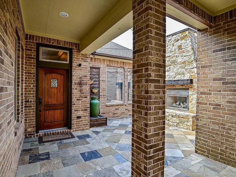 24618 Fremont Manor Ln — Photo 3