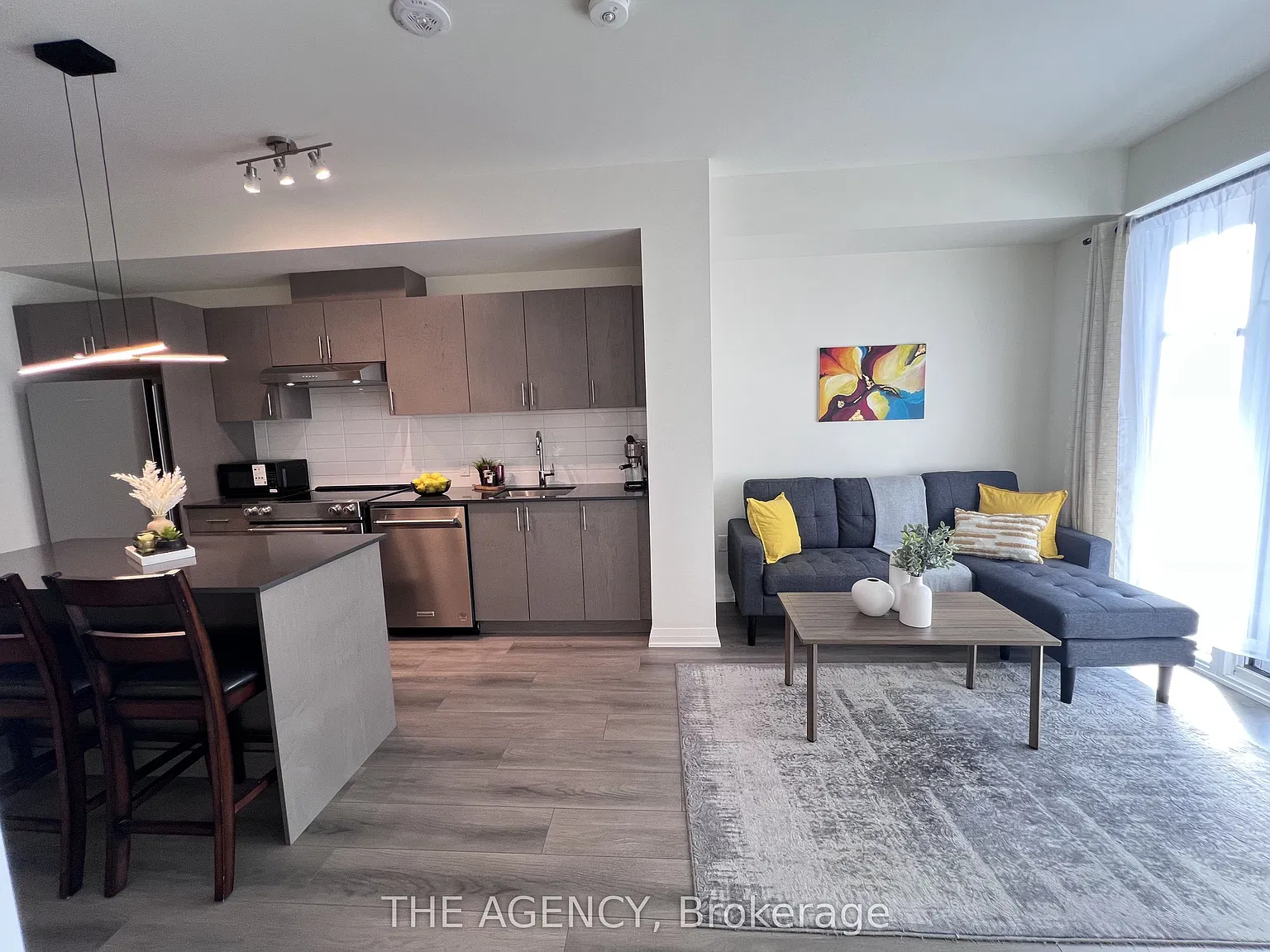 2 bed, $3,250 — Photo 2