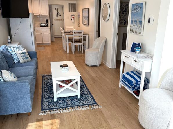 9 Danby Pl Floor 1