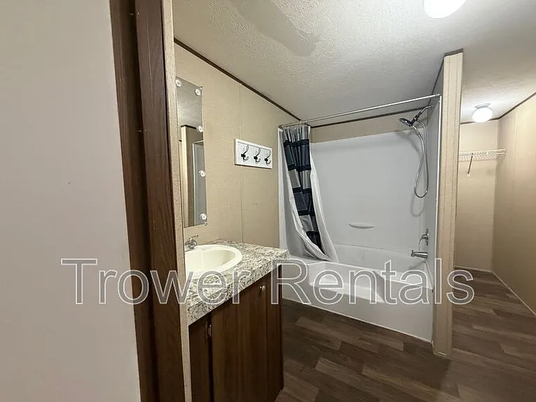 14301 W County Road 178 — Photo 6