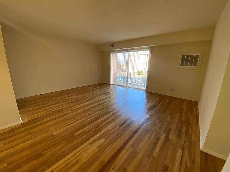Landover Apartments — Photo 37